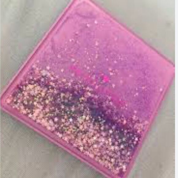 NIB Revolution Glitter Seeker Palette - Picture 5 of 15